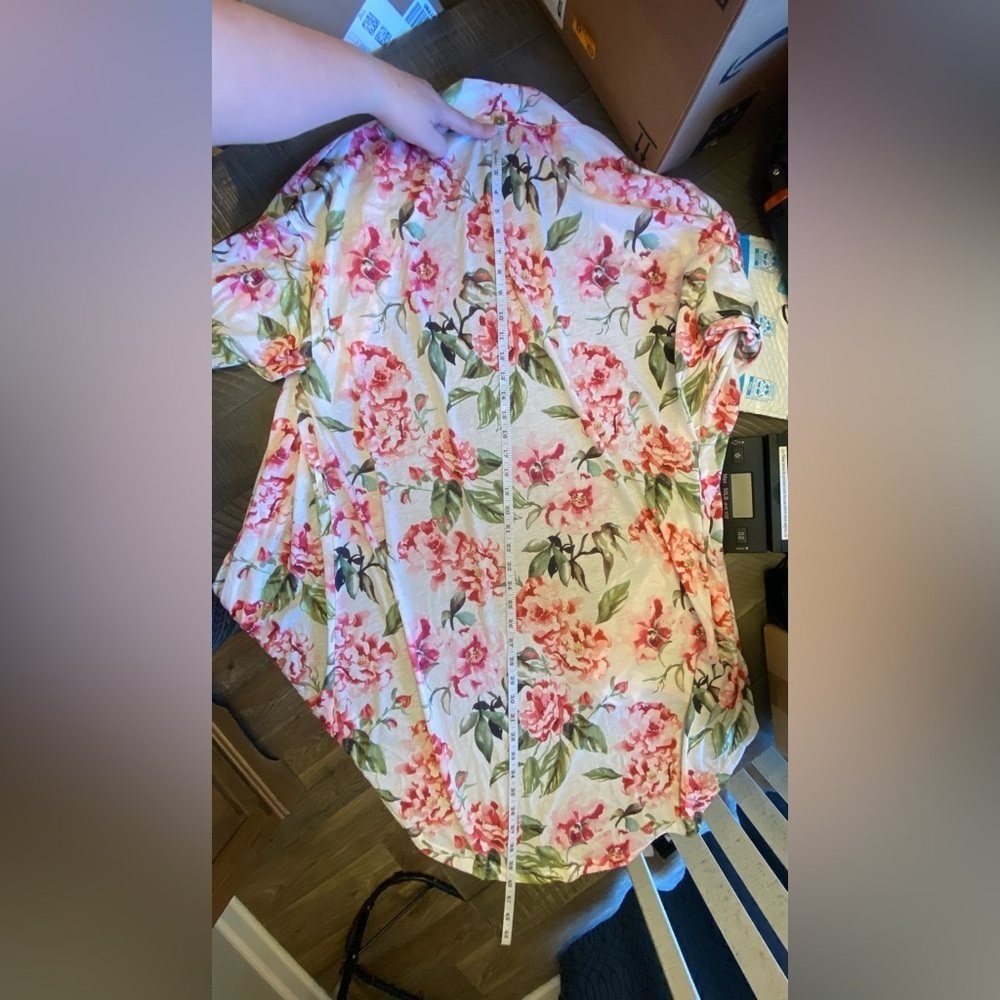 Show Me Your Mumu floral robe - Picture 8 of 8